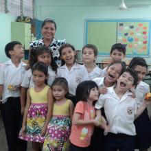 Estudiantes de la Escuela El Japón Grupo II A